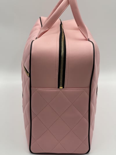 Chanel粉色保齡球包6