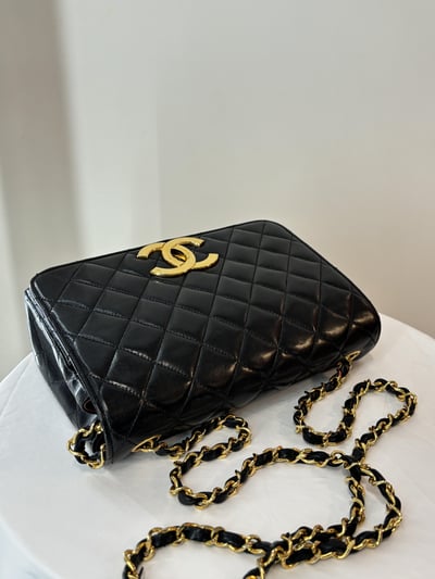 Ba1182 Chanel大Logo掀蓋包10