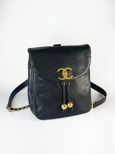 Chanel 小金球大logo後背包1