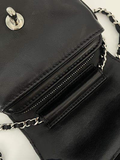 Chanel黑銀側拉鍊mini方胖6