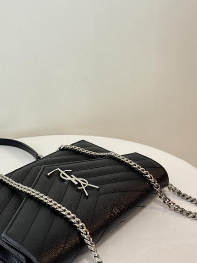 Ba1399 YSL黑銀WOC14