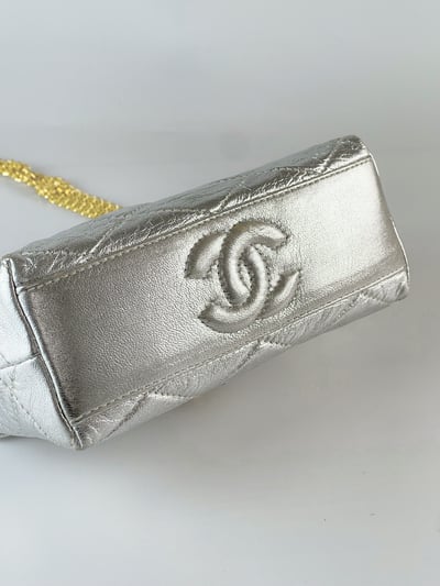 Chanel鑽釦信封包3