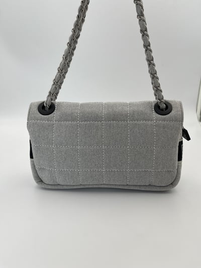 Chanel sport 冰格包7