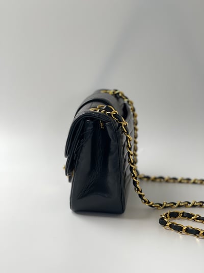 Chanel 橫紋掀蓋小方胖2