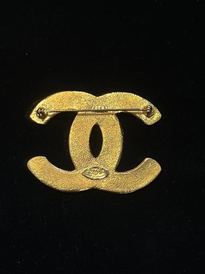 Chanel7logo胸針2
