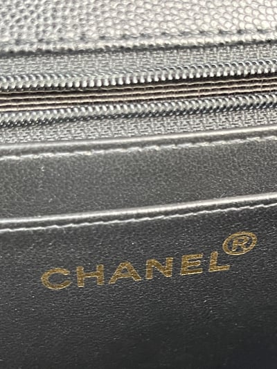 Chanel外縫線so black斜背包12