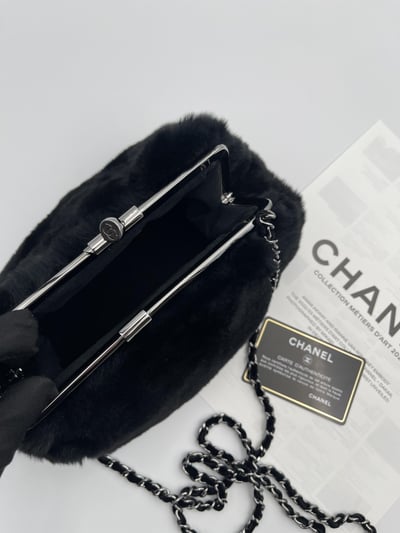 Chanel兔毛包6