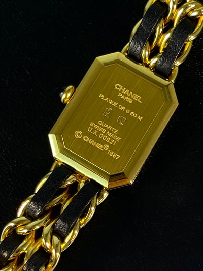 Chanel黑金首映錶5