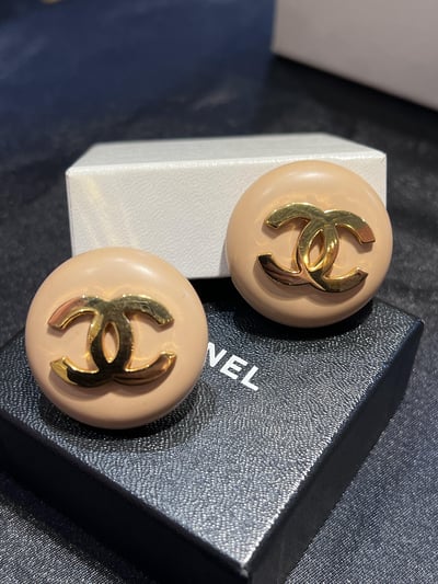 Chanel馬卡龍耳夾1