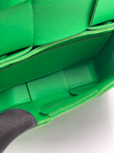 Ba1271 BV六格casatte11