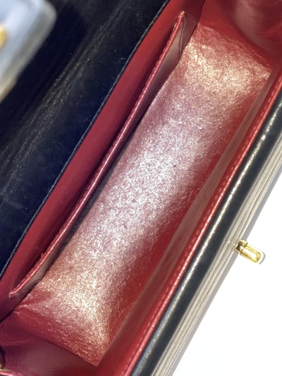 Chanel 橫紋掀蓋小方胖14