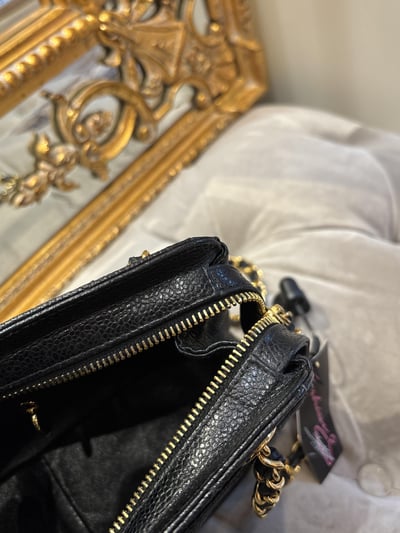 Chanel荔皮軍牌相機包14