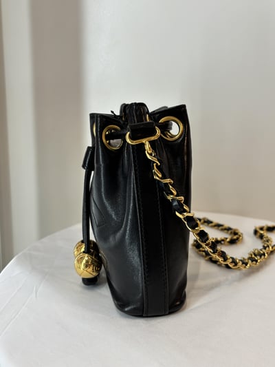 Ba1129 Chanel 迷你金球水桶包7