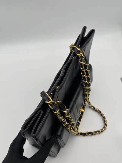 Chanel直紋大口袋托特包13