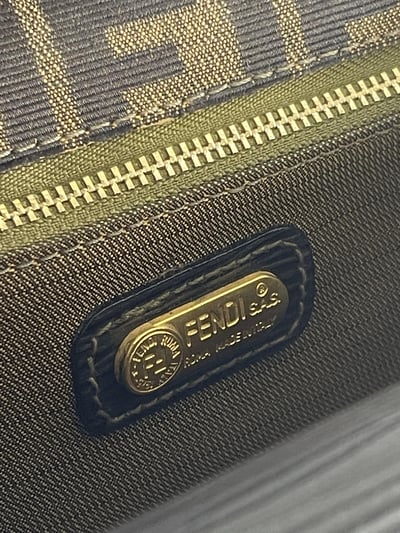 Fendi老花Kelly包18