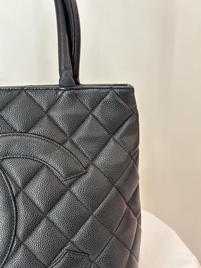 Ba1293 希爾頓銀幣包8