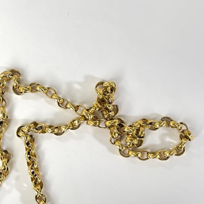 Chanel 雕花鍊元寶包5