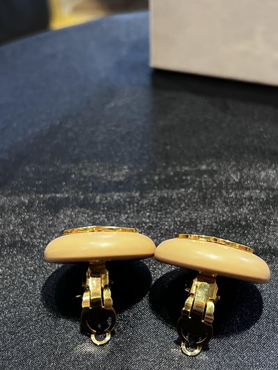 Chanel馬卡龍耳夾2