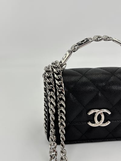 Chanel珐瑯手柄鏈條包3