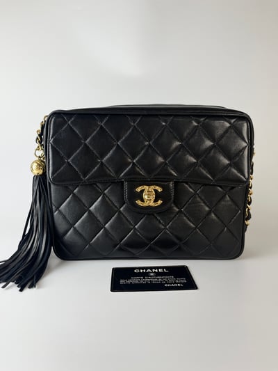 Chanel 鑽石相機包19