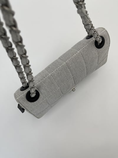 Chanel sport 冰格包8