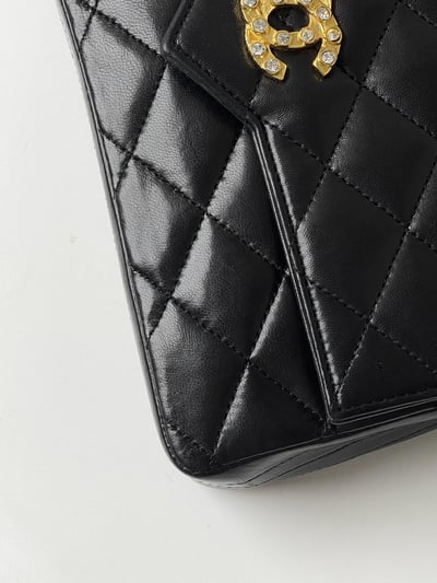 Chanel 萊茵石信封包8