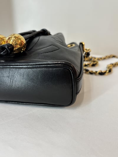 Ba1129 Chanel 迷你金球水桶包6