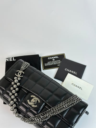 chanel冰格腋下掀蓋包9