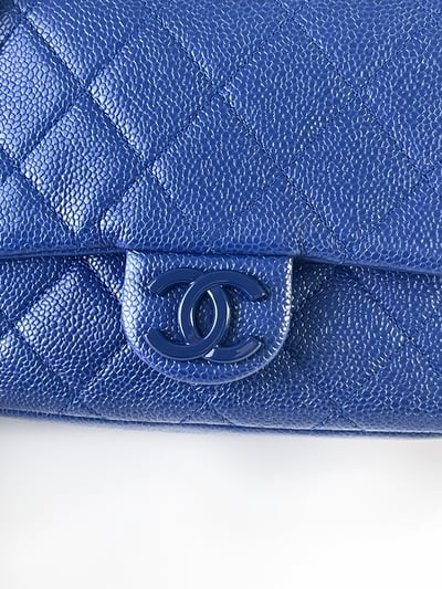 Chanel荔皮寶藍斜挎包3