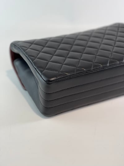 Chanel圓Logo掀蓋離條包12