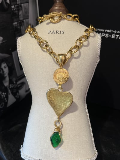 Chanel琉璃愛心項鍊2