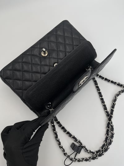 Chanel黑銀荔皮CF2512