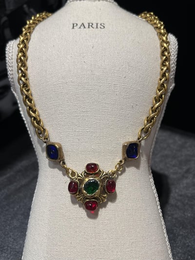 Chanel彩色琉璃項鍊1