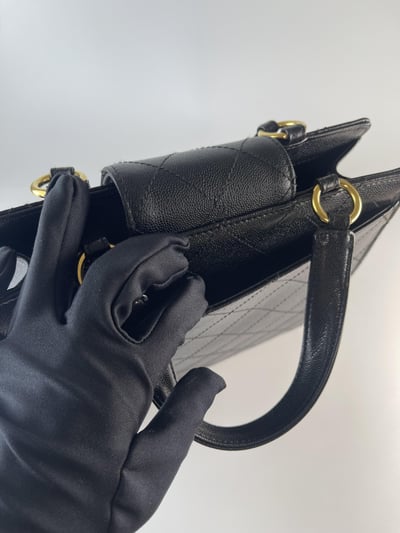 Chanel書包釦方形手提包12