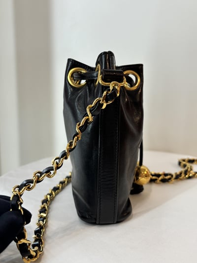 Ba1129 Chanel 迷你金球水桶包8