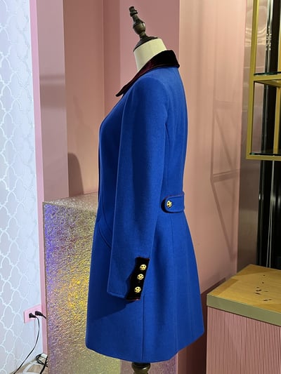 Chanel藍色彩色琉璃釦大衣40碼3