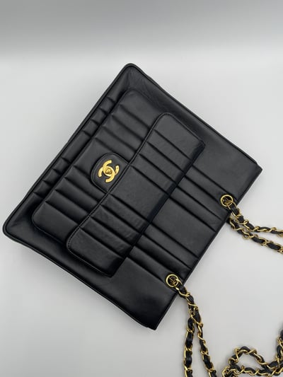 Chanel直紋大口袋托特包7