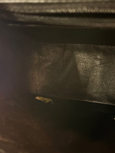 Ba1344 Chanel黑銀方胖8