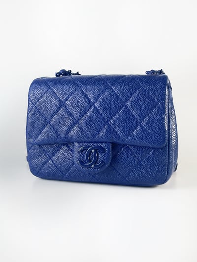 Chanel荔皮寶藍斜挎包1