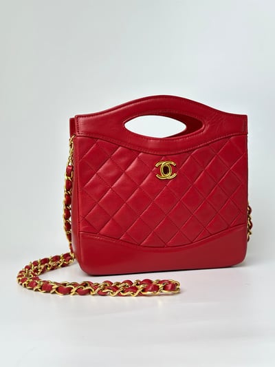 Chanel紅色迷你311