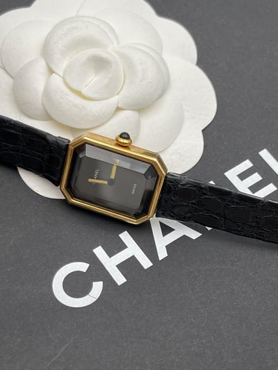 Chanel 18k鱷魚壓紋皮帶首映錶4