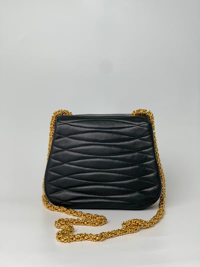 Chanel 魚鱗紋粗鍊信封包6