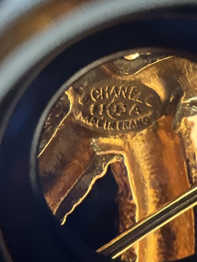 Chanel熔岩流蘇胸針3