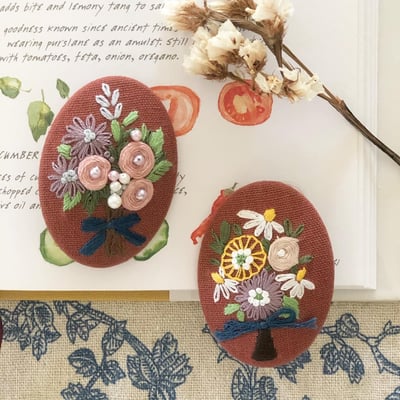 刺繡與生活布作課：花朵刺繡胸針3