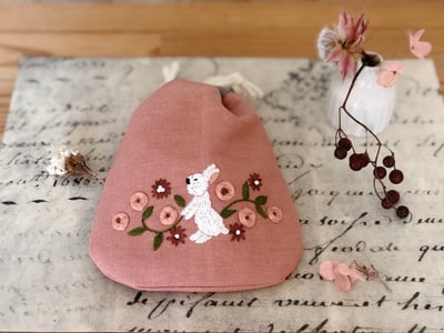刺繡與生活布作課：花草小兔刺繡束口袋4