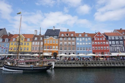 輕水彩課：旅行的記憶／丹麥新港的小房子5