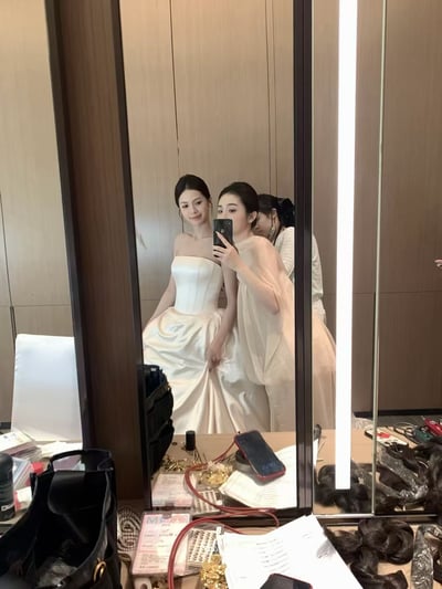 乳白蝙蝠袖斗篷上衣3