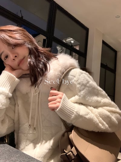 DI*r毛毛連帽毛衣外套4