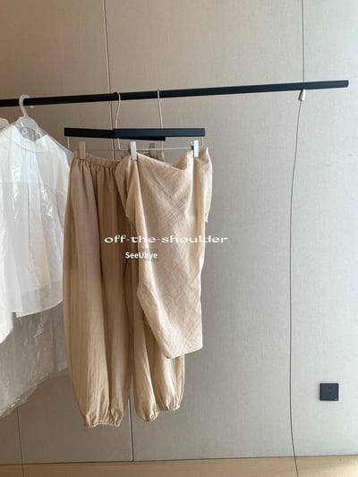 私服一字肩套裝（穿無肩帶bra)3