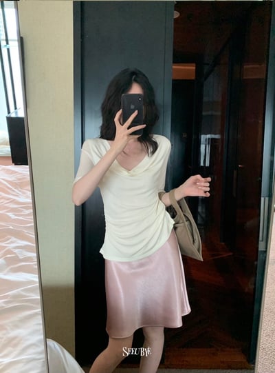 越穿越有味道的satin光感五分裙｜2色6